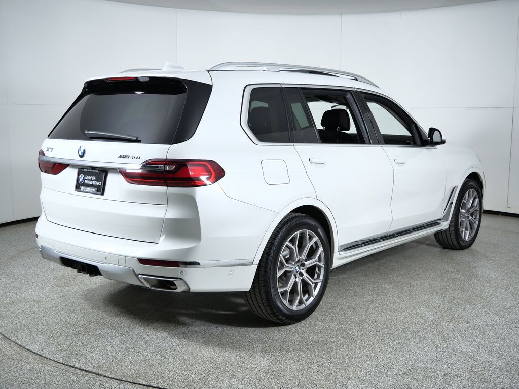 Thumbnail: 2019 BMW X7 - 10