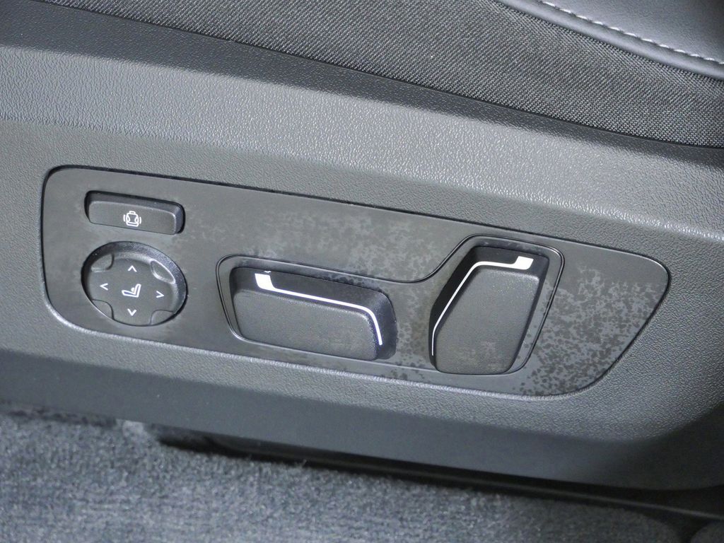Thumbnail: 2026 BMW X3 - 39