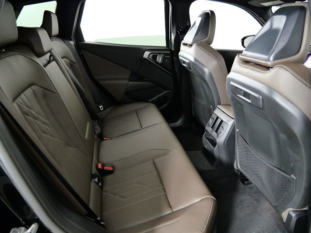 Thumbnail: 2026 BMW X3 - 27