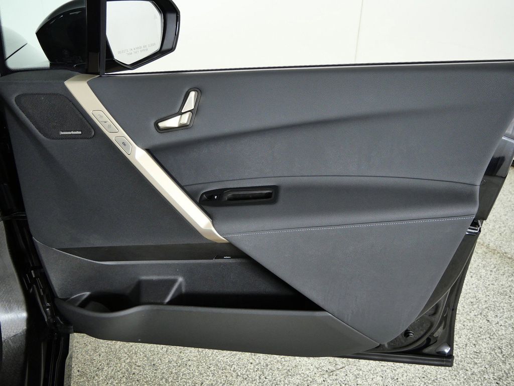 Thumbnail: 2025 BMW iX - 24