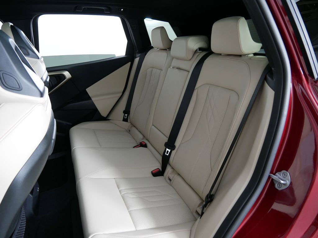 Thumbnail: 2025 BMW X3 - 30