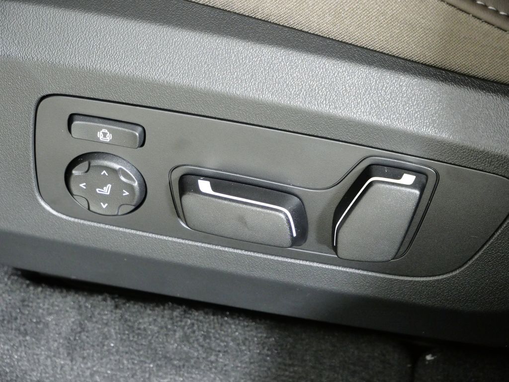 Thumbnail: 2026 BMW X3 - 36