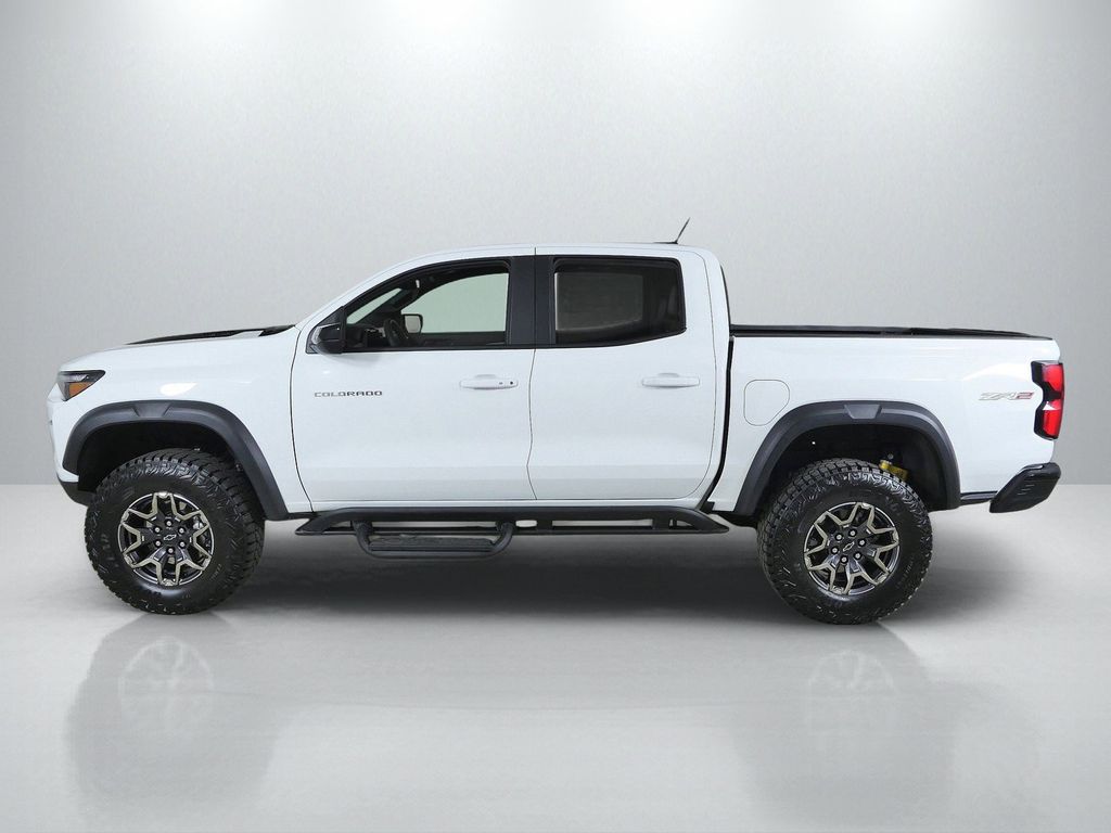 Thumbnail: 2025 Chevrolet Colorado - 16