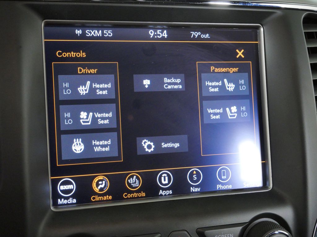 Thumbnail: 2018 Jeep Grand Cherokee - 44
