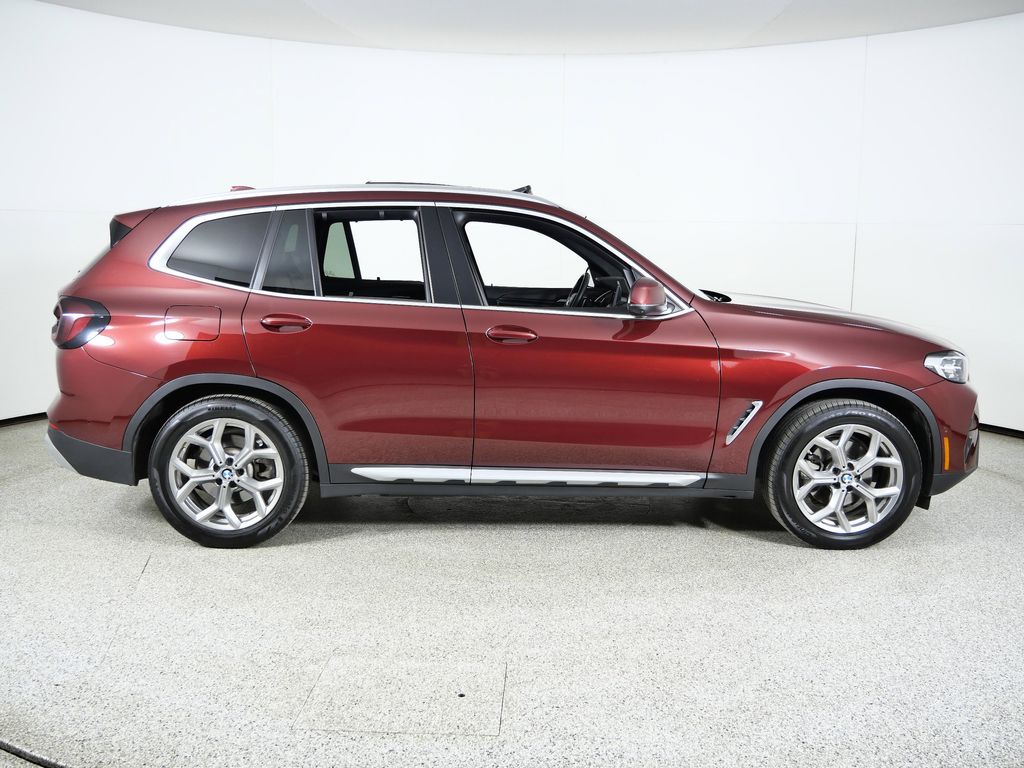 Thumbnail: 2024 BMW X3 - 10