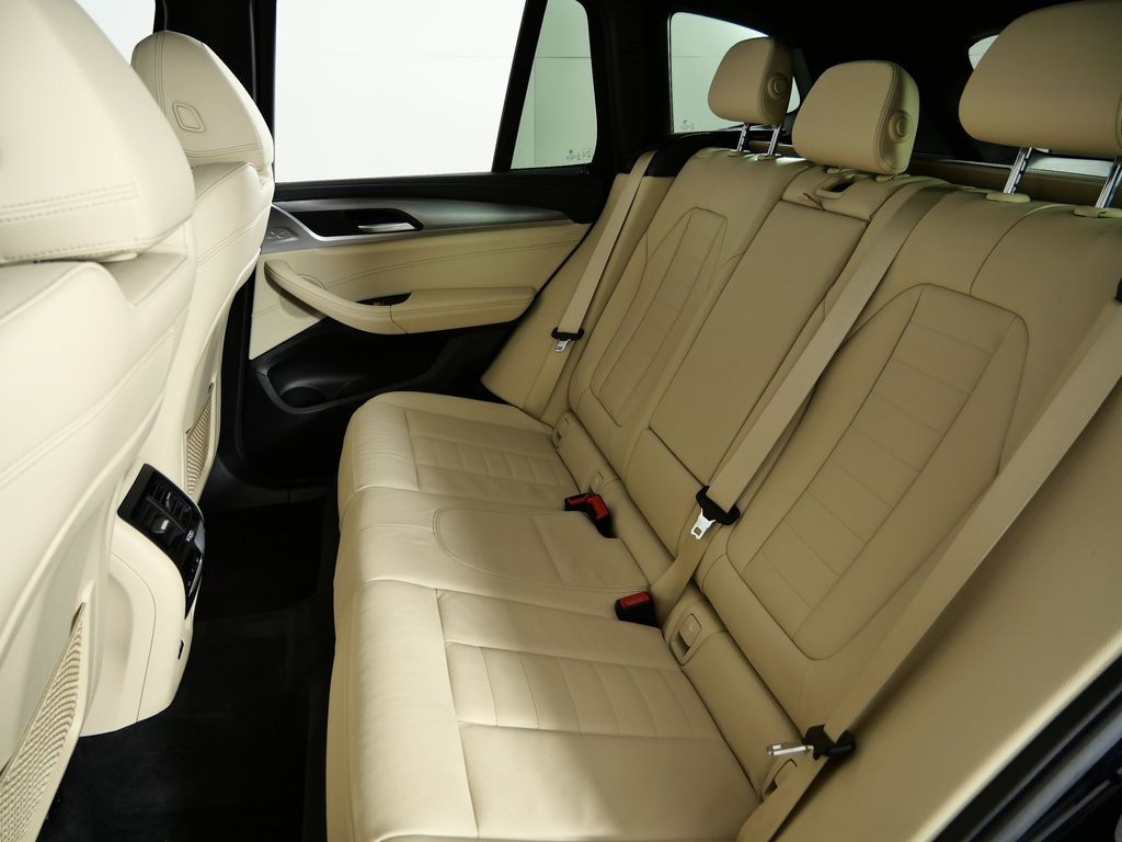 Thumbnail: 2021 BMW X3 - 32