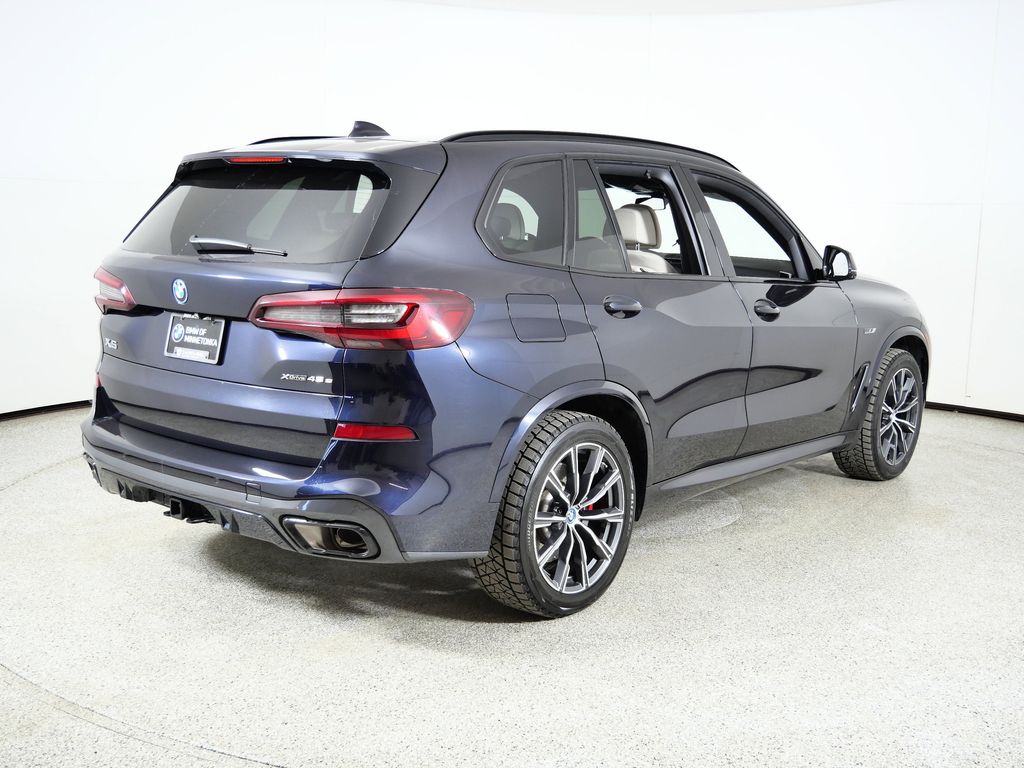 Thumbnail: 2023 BMW X5 - 10