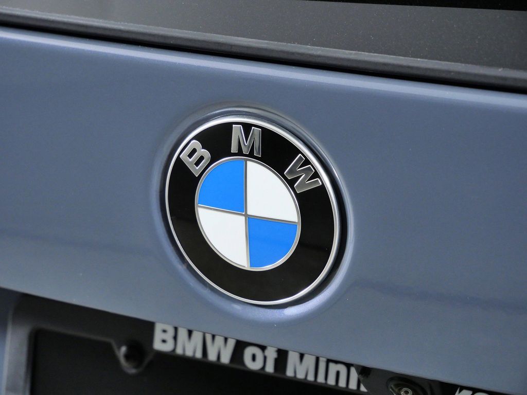 Thumbnail: 2026 BMW X1 - 11