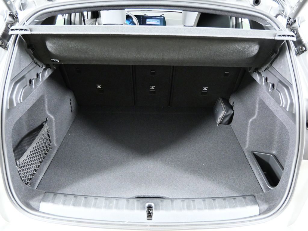 Thumbnail: 2026 BMW X1 - 28