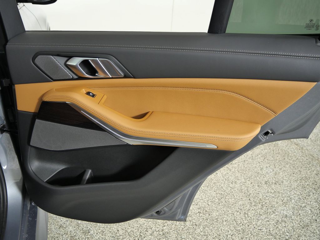 Thumbnail: 2026 BMW X5 - 25