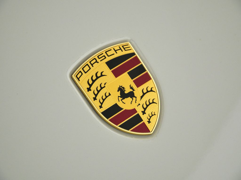 Thumbnail: 2023 Porsche 911 - 14