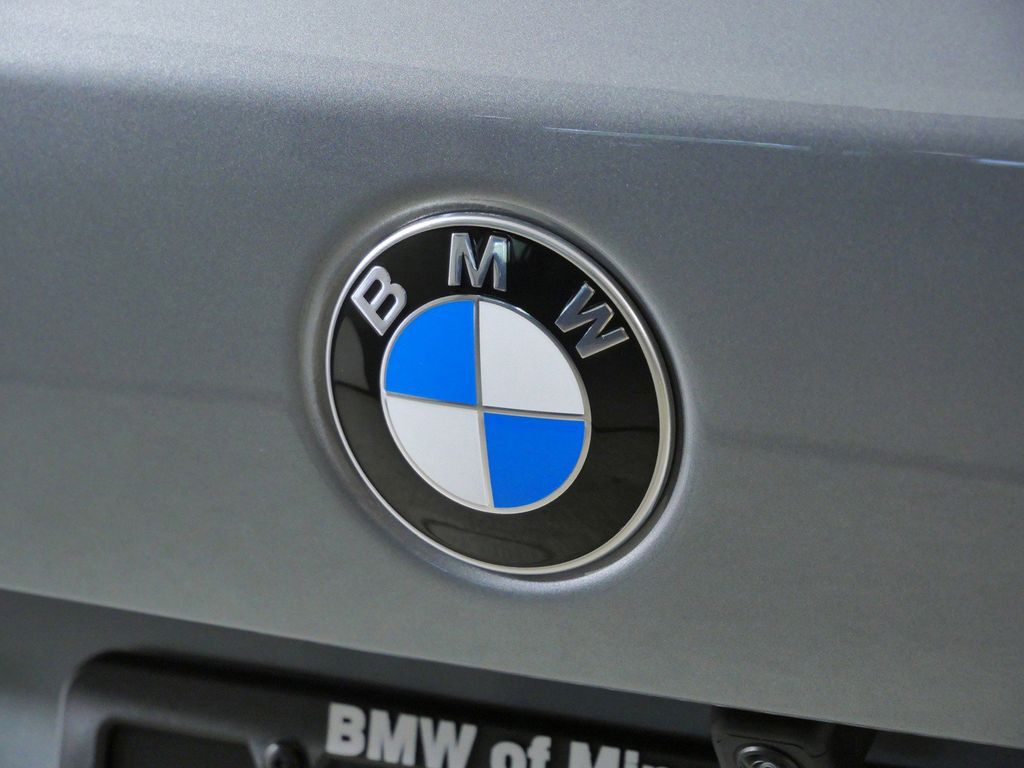 Thumbnail: 2026 BMW X5 - 11