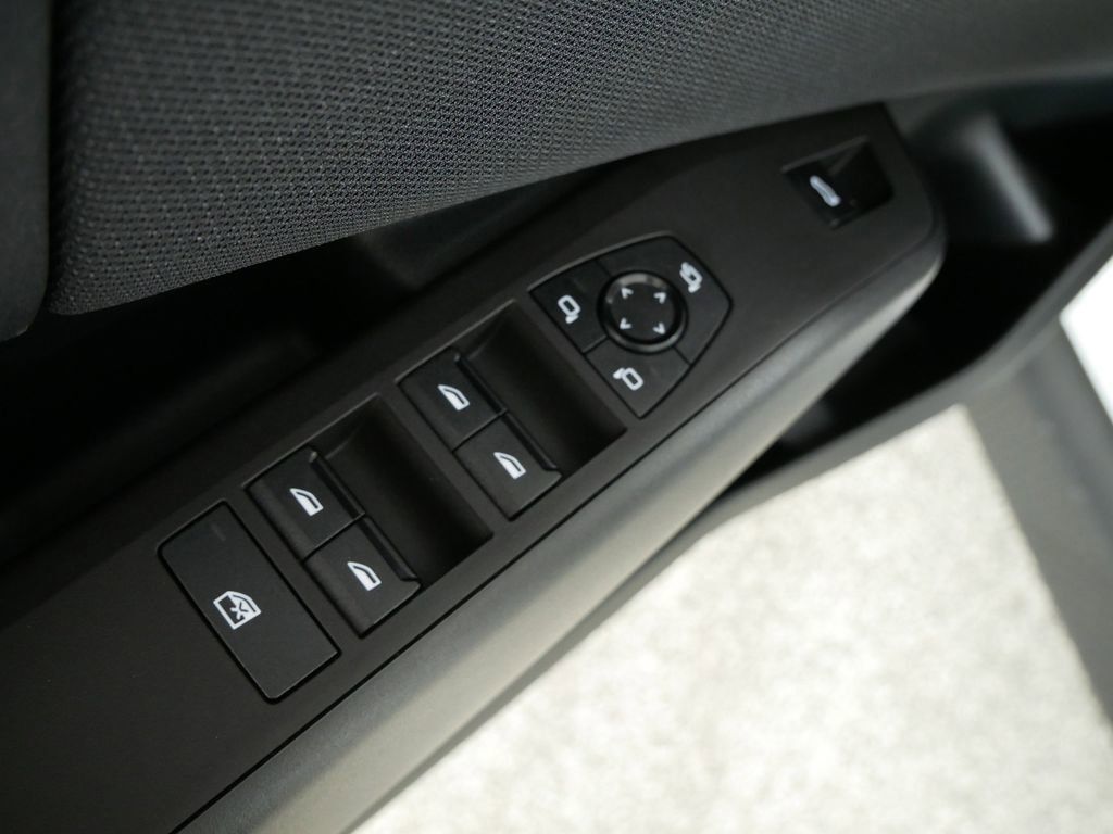 Thumbnail: 2025 BMW X3 - 33