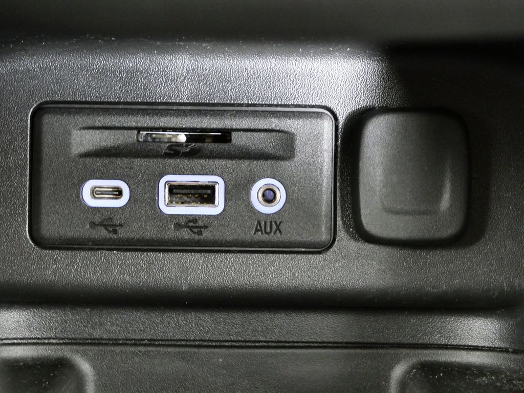 Thumbnail: 2019 Chevrolet Equinox - 46