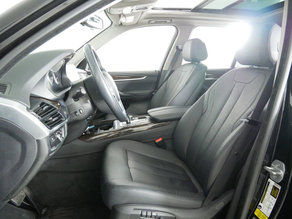 Thumbnail: 2016 BMW X5 - 33