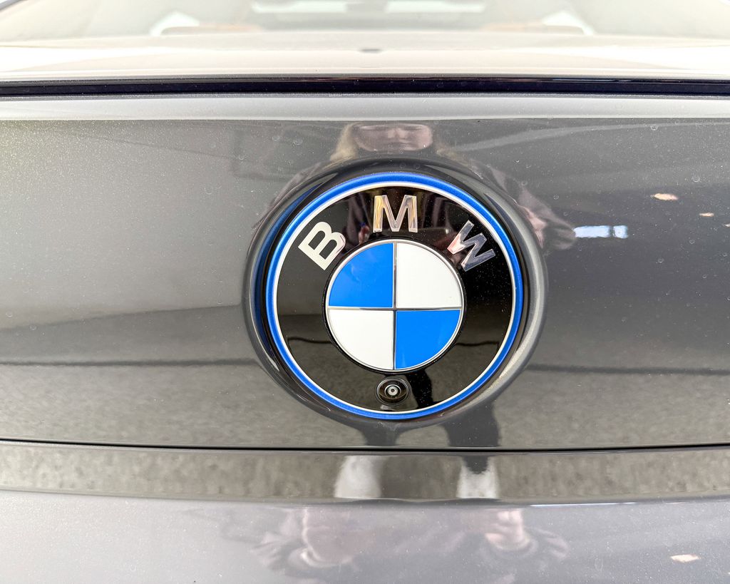 Thumbnail: 2025 BMW 7 Series - 14