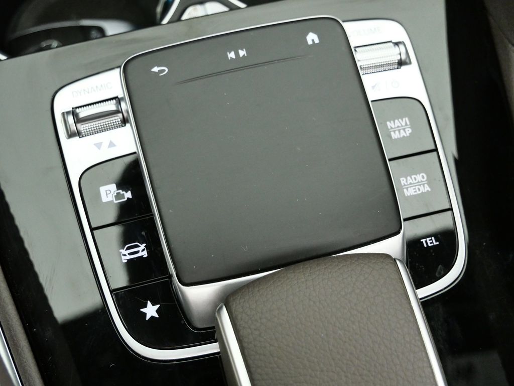 Thumbnail: 2020 Mercedes-Benz GLE - 48