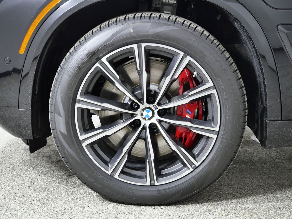 Thumbnail: 2026 BMW X5 - 17