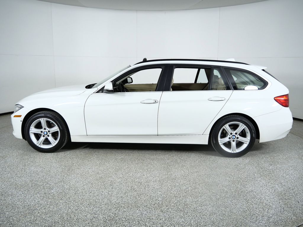 Thumbnail: 2015 BMW 3 Series - 16