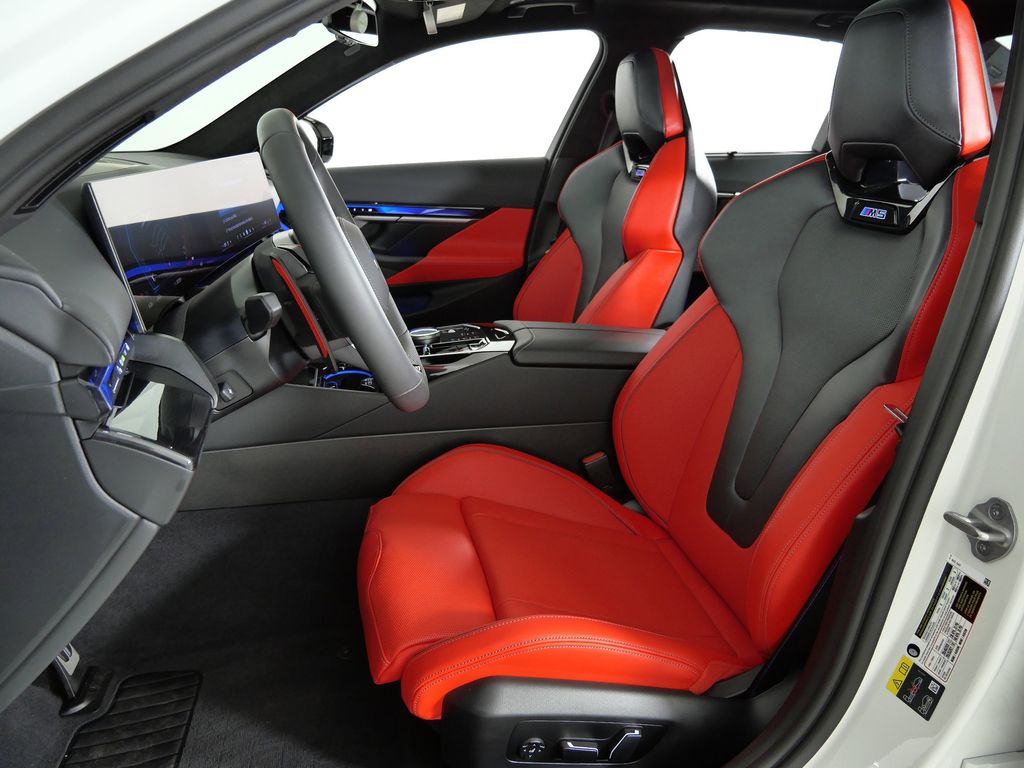 Thumbnail: 2026 BMW M5 - 36