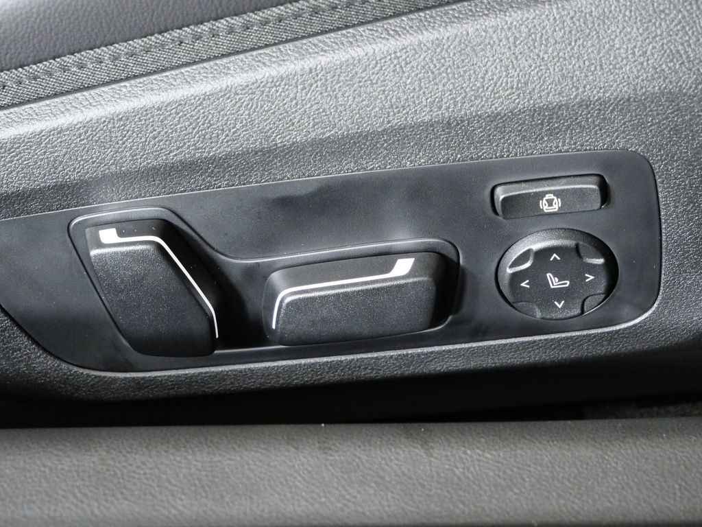 Thumbnail: 2026 BMW M2 - 21