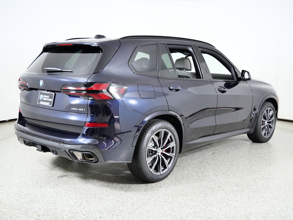 Thumbnail: 2026 BMW X5 - 9