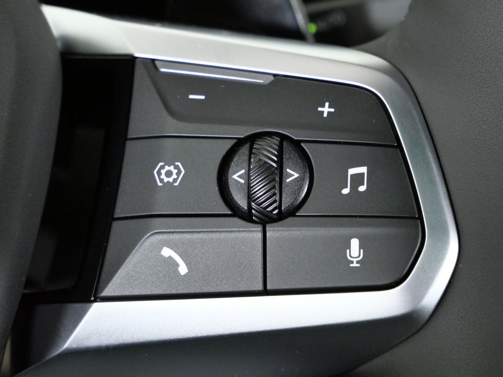 Thumbnail: 2026 BMW X2 - 41