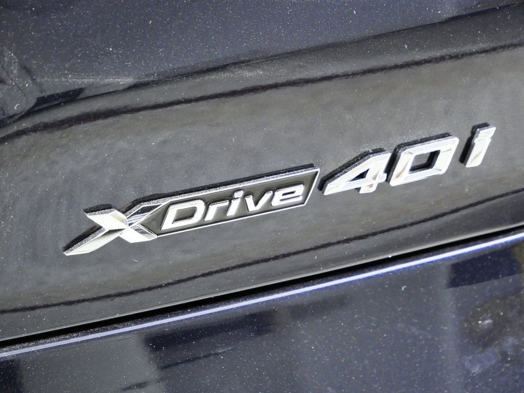 Thumbnail: 2026 BMW X5 - 14