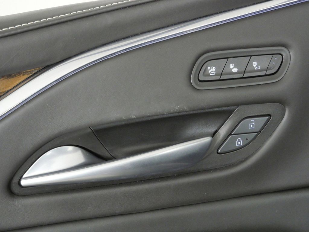 Thumbnail: 2024 Cadillac Escalade - 37