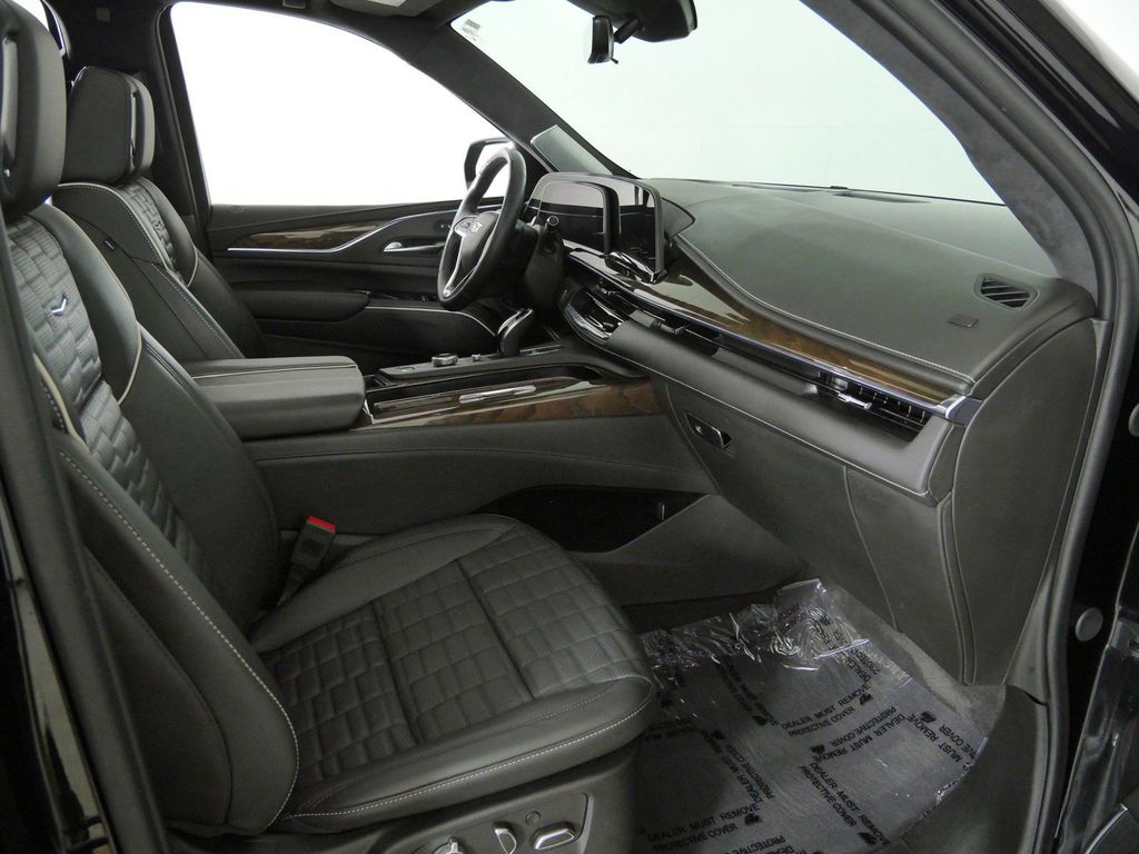 Thumbnail: 2024 Cadillac Escalade - 20