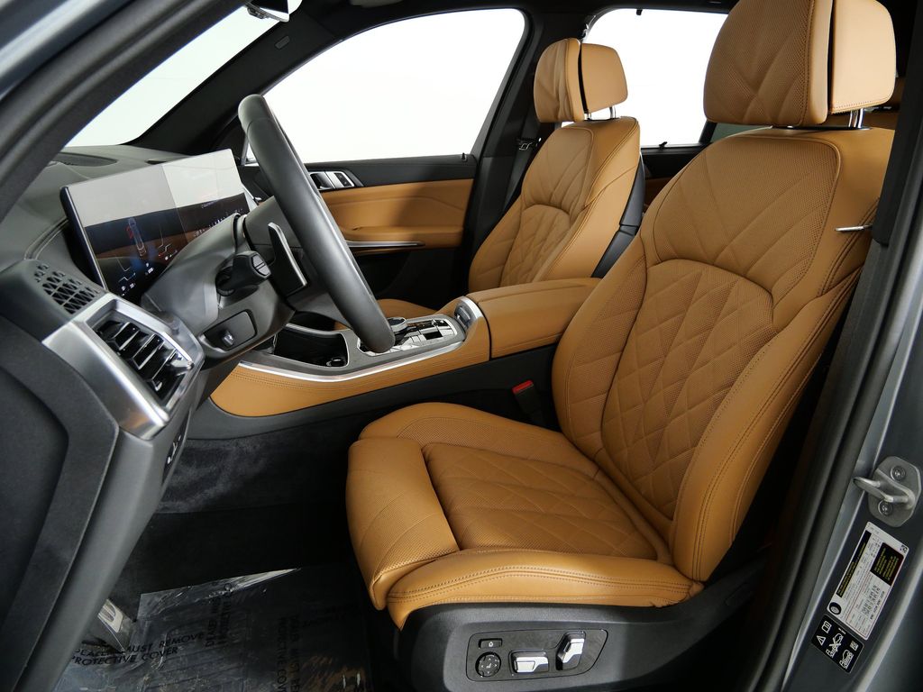 Thumbnail: 2026 BMW X5 - 39