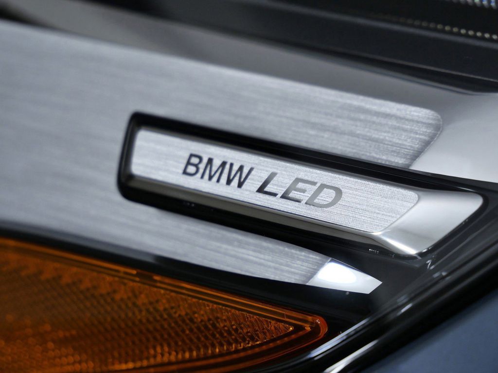 Thumbnail: 2026 BMW X1 - 5