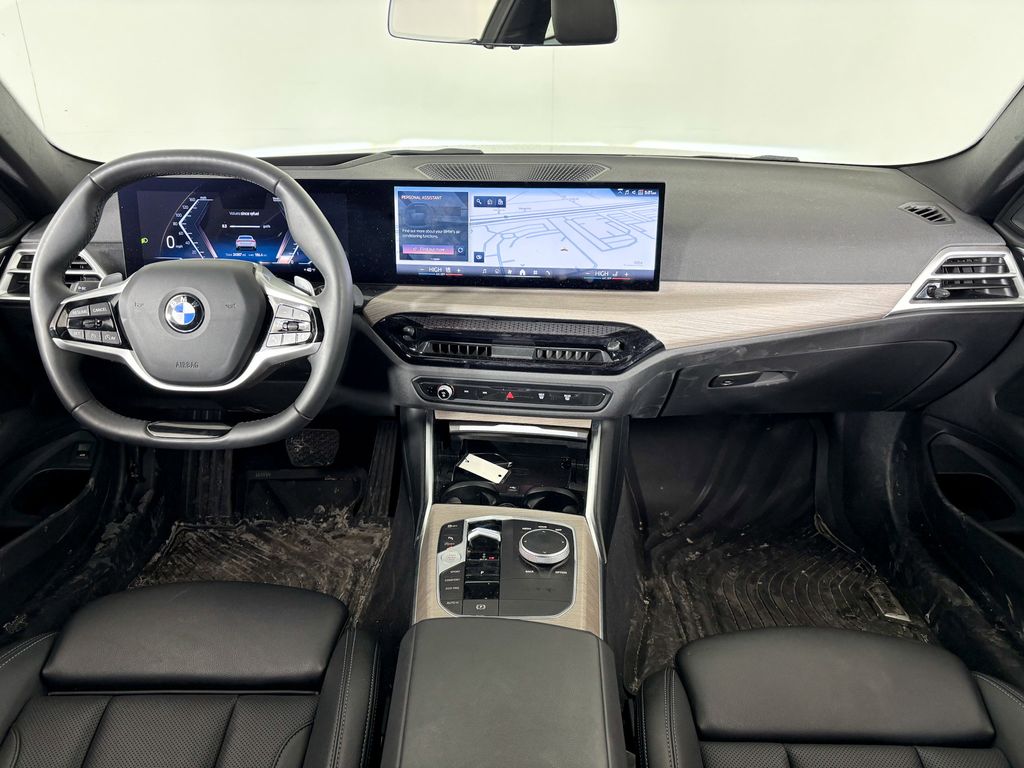 Thumbnail: 2025 BMW 4 Series - 10