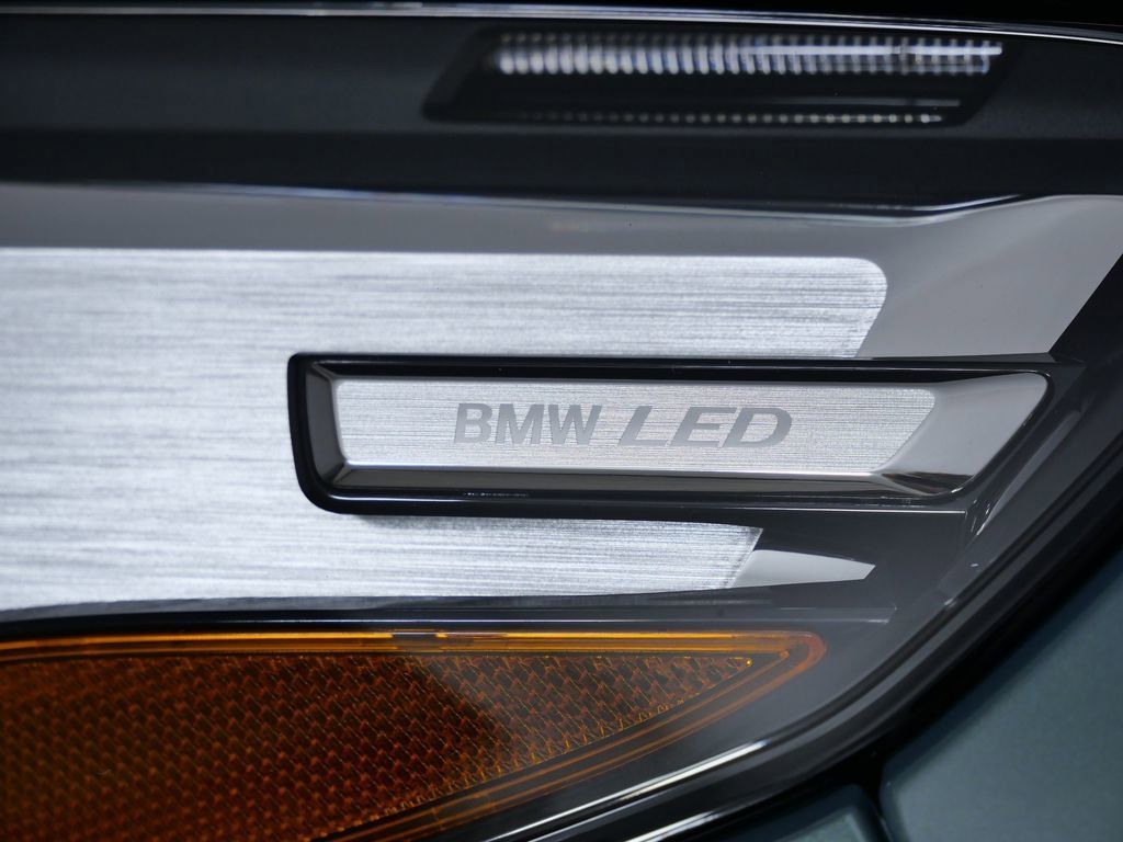 Thumbnail: 2026 BMW X1 - 6