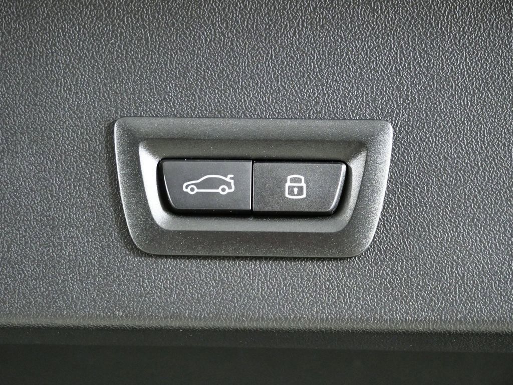 Thumbnail: 2026 BMW X3 - 30