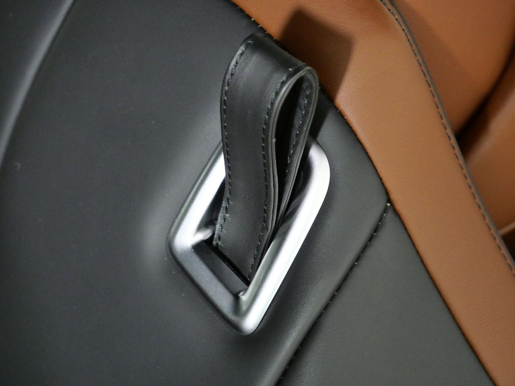 Thumbnail: 2024 BMW 8 Series - 28