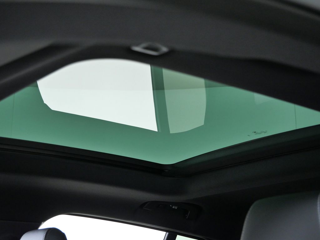 Thumbnail: 2026 BMW X2 - 19