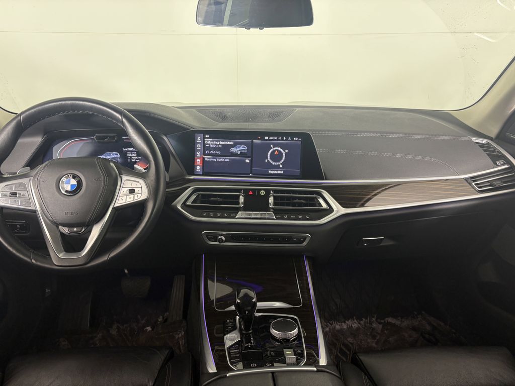 Thumbnail: 2021 BMW X7 - 9