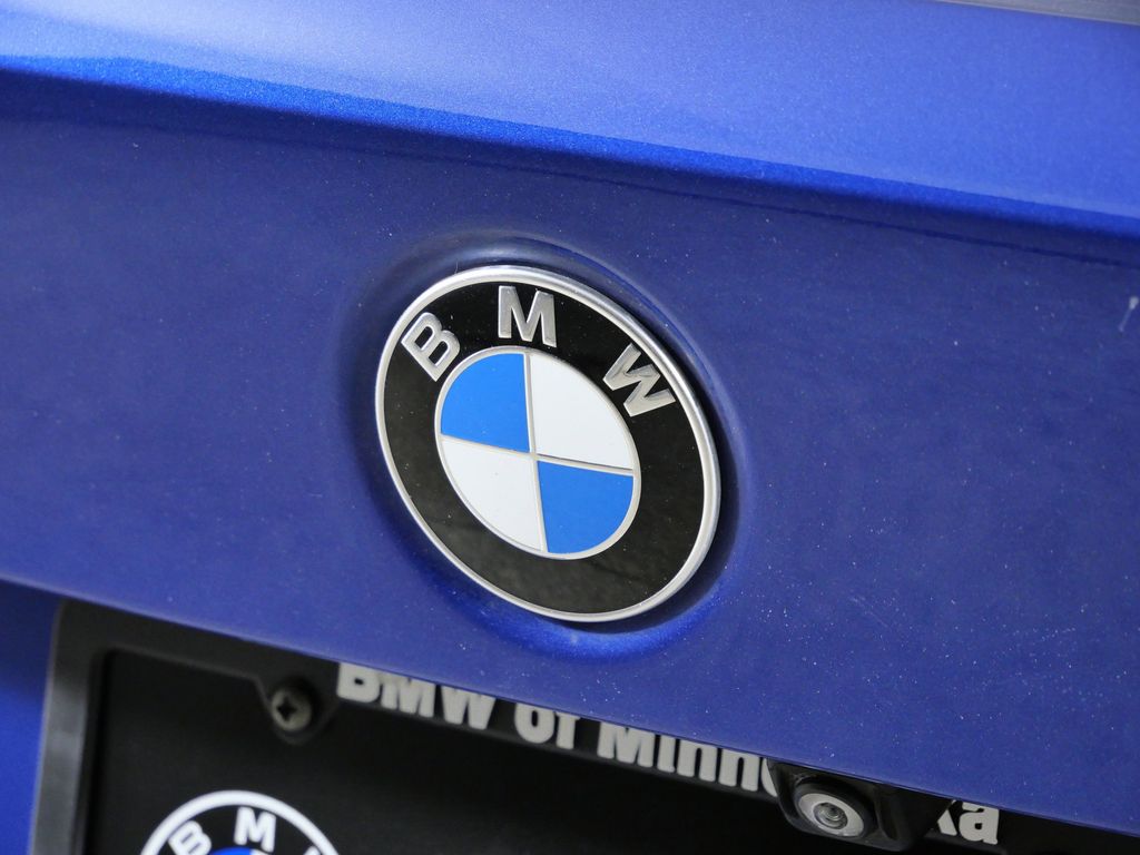 Thumbnail: 2019 BMW 3 Series - 12