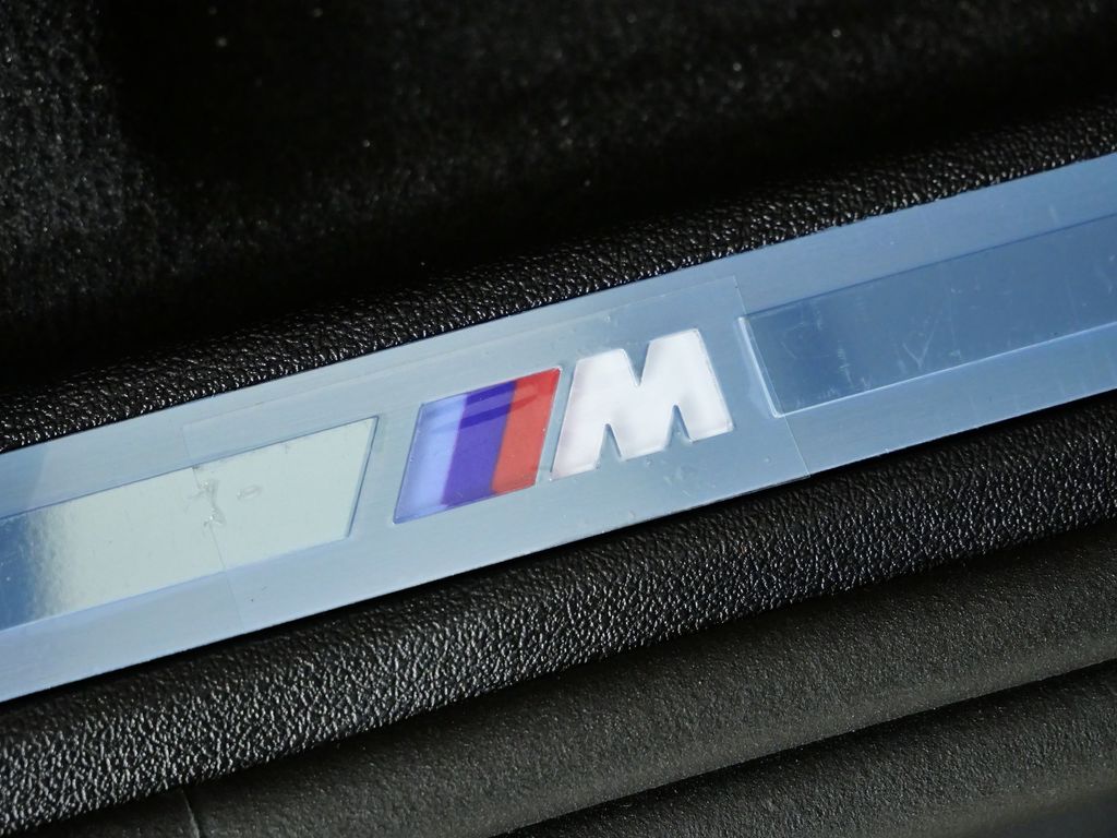 Thumbnail: 2026 BMW X6 - 23