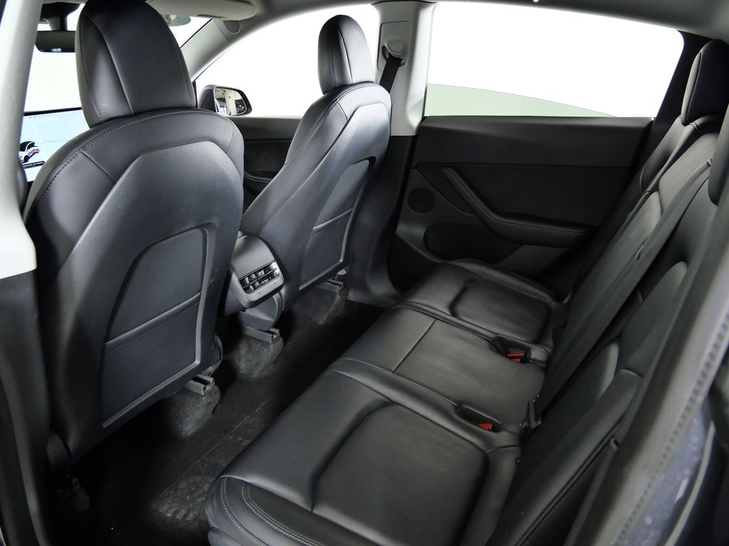 Thumbnail: 2021 Tesla Model Y - 30