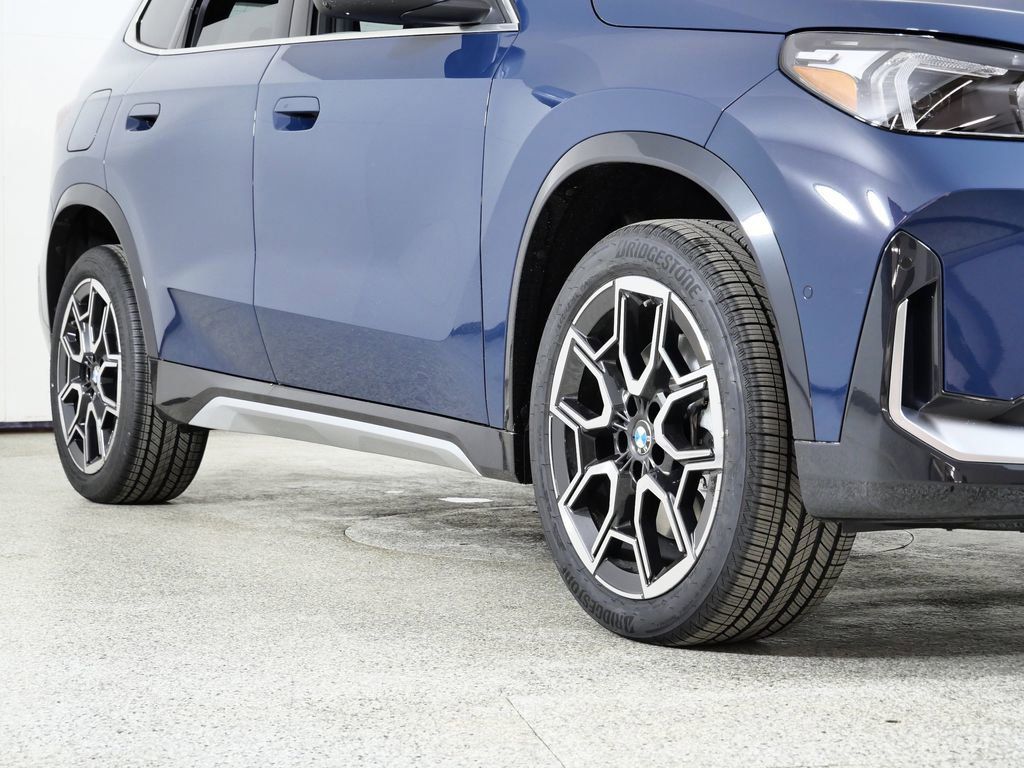 Thumbnail: 2026 BMW X1 - 8