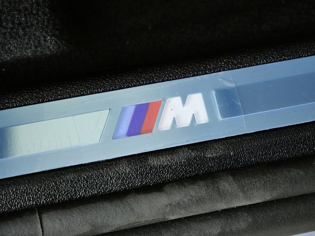 Thumbnail: 2026 BMW X5 - 23