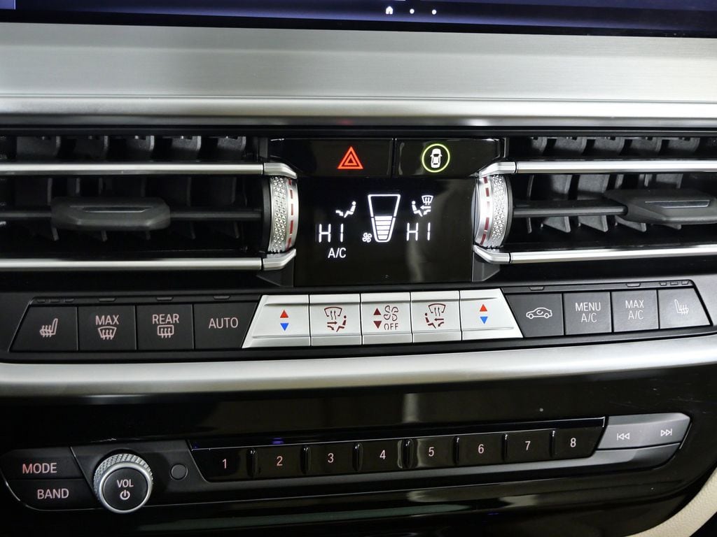 Thumbnail: 2022 BMW X3 - 49