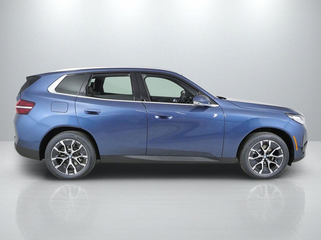 Thumbnail: 2026 BMW X3 - 8