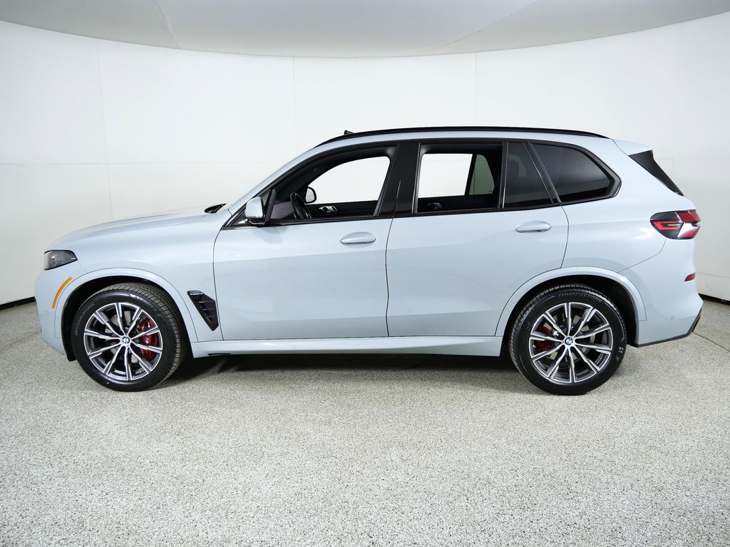 Thumbnail: 2024 BMW X5 - 18
