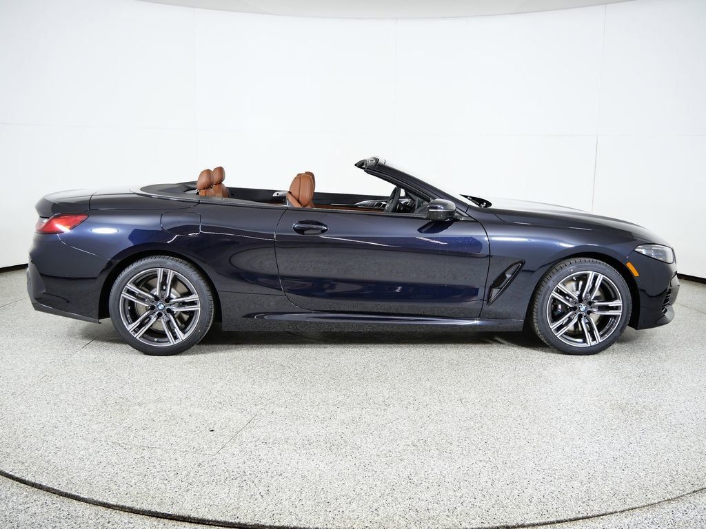 Thumbnail: 2026 BMW 8 Series - 10