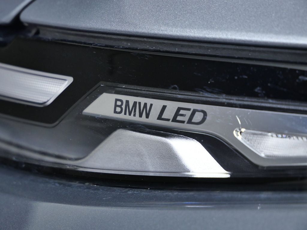 Thumbnail: 2024 BMW X7 - 5