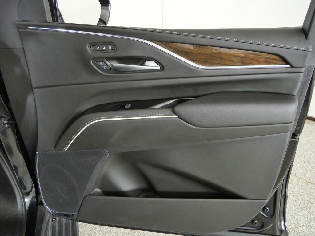 Thumbnail: 2024 Cadillac Escalade - 19