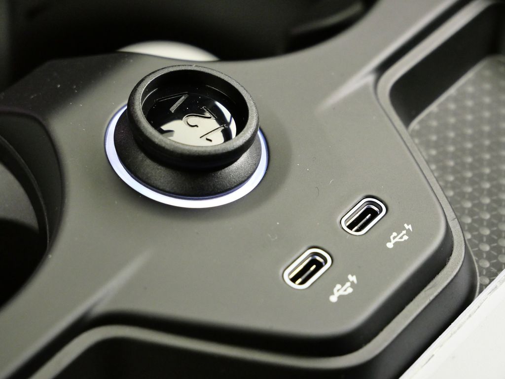 Thumbnail: 2026 BMW iX - 48